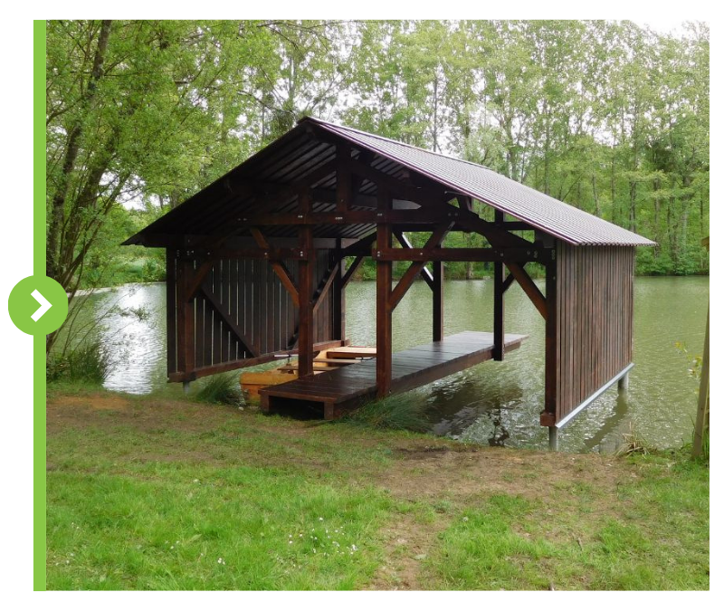 abri-barques-abri-bois