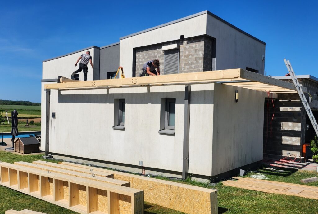 surélévation-partielle-maison-jour-de-montage